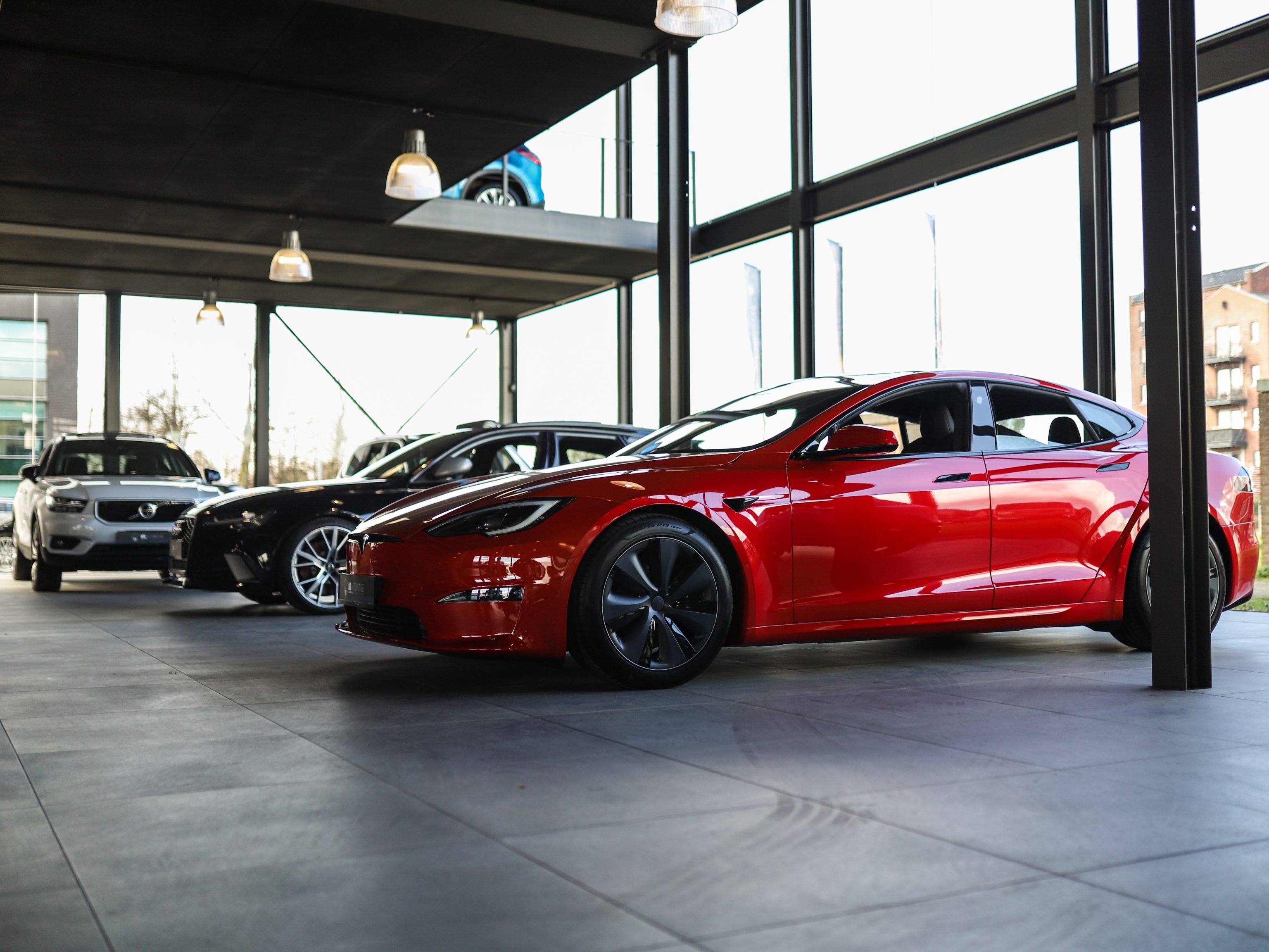 AIG Automotive Bunschoten: exclusieve auto's